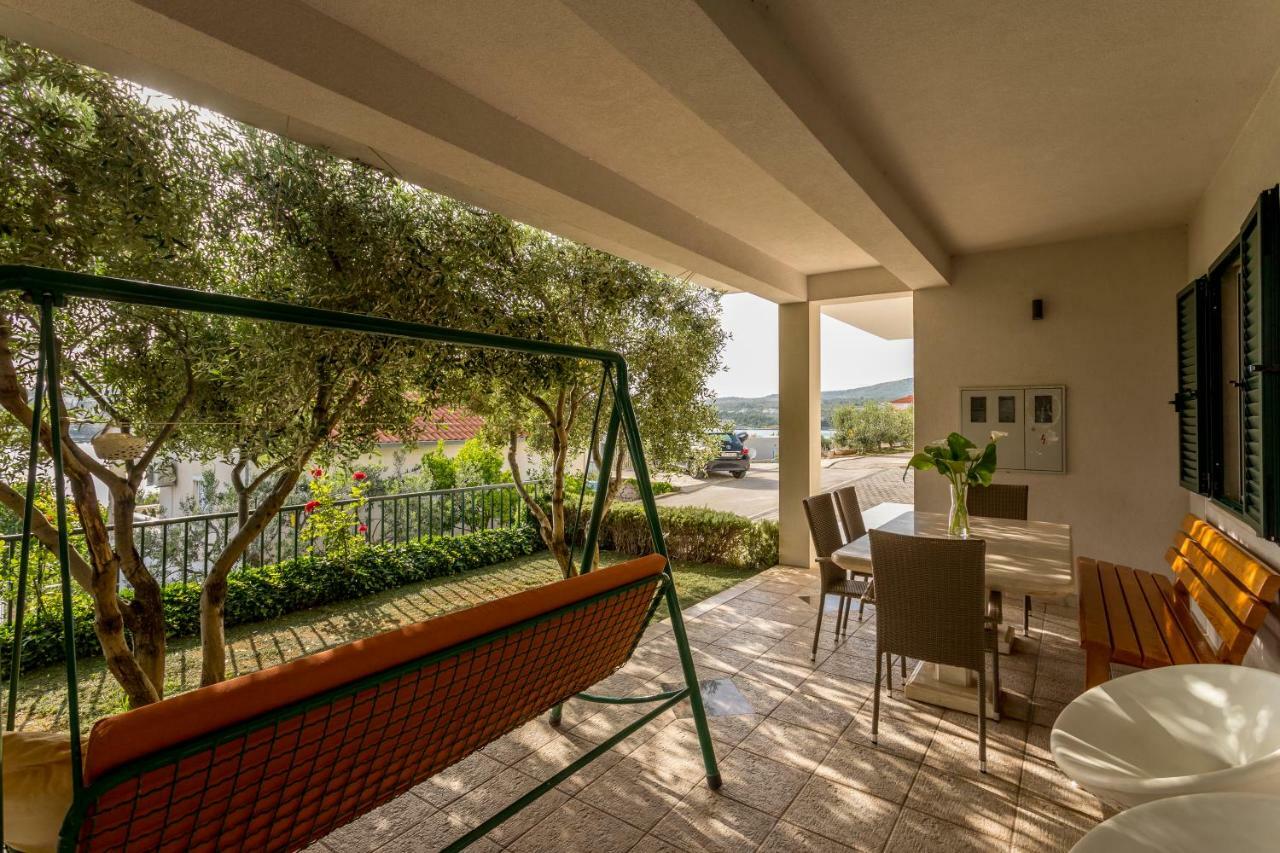Villa Rogoznica โรกอซนิซา ภายนอก รูปภาพ